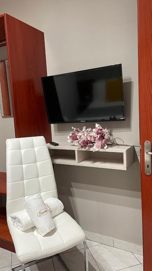 Premium Suites Офринио Экстерьер фото